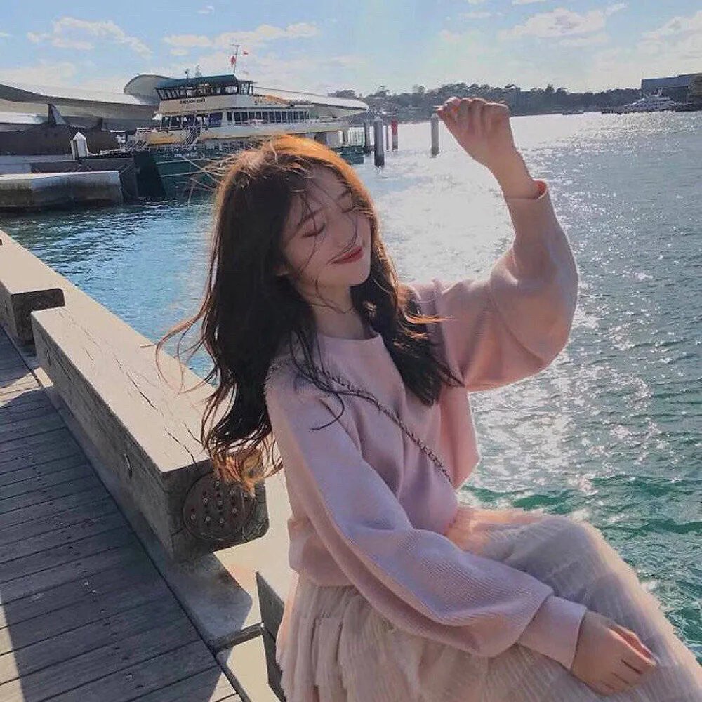 蕾蒙娜和姐姐